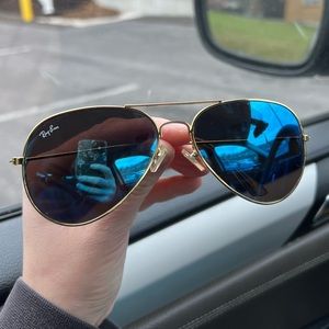 Ray-Ban Aviator Blue Flash Lens